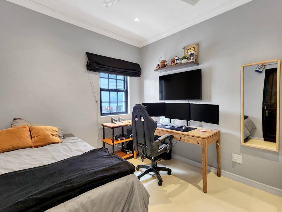 2 Bedroom Property for Sale in Cape Town City Centre Western Cape